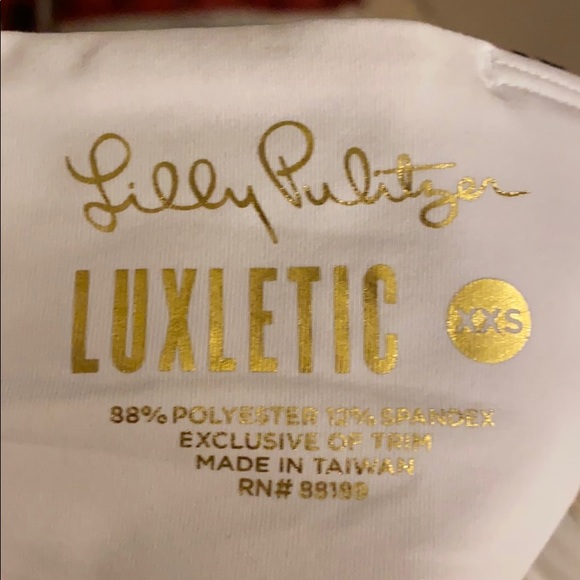 LAST 1! Lilly Pulitzer Luxletic Weekender Legging - Picture 6 of 7